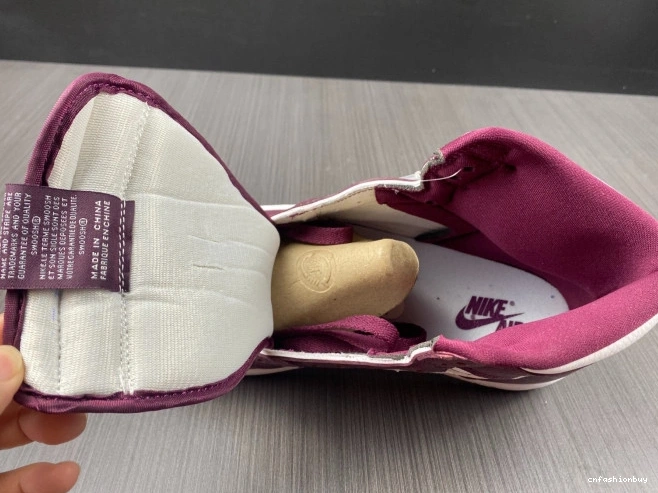 Jordan High OG Bordeaux 555088-611 1 Air 1030